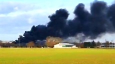 Έκρηξη στο Νότιγχαμ: Συναγερμός μετά την τεράστια πυρκαγιά σε εργοστάσιο με αμίαντο