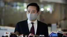 Κορωνοϊός - Χονγκ Κονγκ: Παραιτήθηκε ο υπουργός Εσωτερικών μετά τη συμμετοχή του σε πάρτι με 200 άτομα 