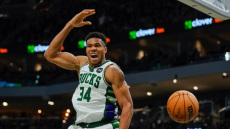 Μπλέιζερς - Μπακς 108-137: «Άλωσαν» το Πόρτλαντ με κυρίαρχο Γιάννη και τρομερό Πόρτις