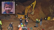 Θρήνος για τον μικρό Rayan που ανασύρθηκε νεκρός από το πηγάδι