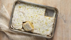 Λεμονόπιτα με ελαιόλαδο και γλάσο