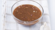 Βινεγκρέτ με σόγια, λάιμ και τζίντζερ