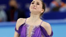 Χειμερινοί Ολυμπιακοί Αγώνες: Έβαλε τα κλάματα μετά την πρωτιά της η Βαλίεβα -Δείτε βίντεο