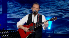 Το «Σπίτι με το MEGA» υποδέχεται τον Κώστα Μακεδόνα