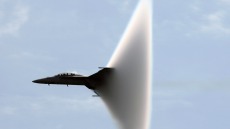 Σε διέλευση μαχητικού αεροσκάφους αποδίδεται πρωινός κρότος που... «ξύπνησε» τη Ρόδο