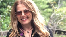 Ελένη Τσαλιγοπούλου: «Έφυγα από τη Νάουσα και με έφτυσαν, με κατηγορούσαν ότι άφησα τον άντρα μου»