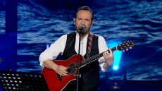 Το «Σπίτι με το Mega» υποδέχεται τον Κώστα Μακεδόνα