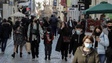 Κορωνοϊός: Στα 17.176 τα νέα κρούσματα, 52 θάνατοι και 408 διασωληνωμένοι