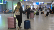 ΥΠΑ: Άμεση κατάργηση συμπλήρωσης της φόρμας PLF για τους Ουκρανούς πολίτες