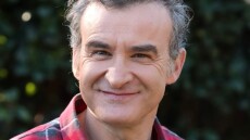 Ο Νίκος Ορφανός μίλησε για τη συμμετοχή του στα «Νεοκλασικά»