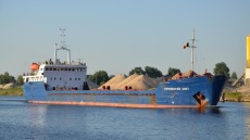 Η Ρωσία λέει ότι εμπορικό πλοίο της χτυπήθηκε από ουκρανικά πυρά