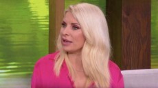 Ελένη Μενεγάκη: «O θάνατος δεν μου είχε περάσει ποτέ από το μυαλό, μέχρι πρόσφατα»