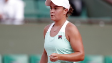  Άσλεϊ Μπάρτι: Το κορίτσι που έκανε μαθήματα τένις για 16,5 δολάρια την ώρα κέρδισε 24 εκατ. δολάρια στην καριέρα της! 