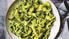 Παπαρδέλες με πέστο από φιστίκι Αιγίνης
