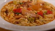 Καλαμαράκια γιουβέτσι