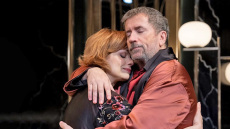 Αποχώρησε η Λαμπρόγιαννη από την παράσταση «Sexy laundry» με τον Παπαδόπουλο - «Δέχτηκα οργή»