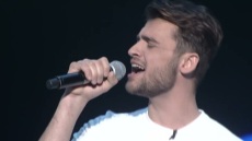 X-Factor: Ο Αλέξανδρος Ραζής μιλάει για το τραγούδι του Κωνσταντίνου Αργυρού που είπε στο μουσικό talent show