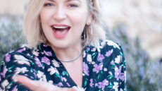 Αυτό είναι το καινούργιο, σύγχρονο ηπειρώτικο τραγούδι της Ρίτας Αντωνοπούλου - Βίντεο