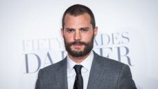 Ο Τζέιμι Ντόρναν απαντά στις φήμες που τον θέλουν να είναι ο επόμενος... Τζέιμς Μποντ