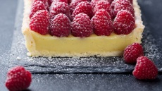 Τάρτα με βατόμουρα  