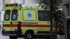 Χαϊδάρι: Αυτοκίνητο έπεσε σε στάση λεωφορείου - Τραυματίστηκε μια 23χρονη