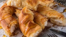 Η σκοπελίτικη πίτα γίνεται η Σπορά του Γιάννη