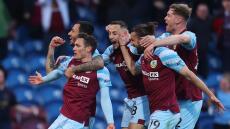 Μπέρνλι-Σαουθάμπτον 2-0: Νίκη... ανάσα και στο -1 από την Έβερτον - Δείτε τα γκολ