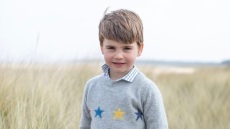 Βρετανία: Ο πρίγκιπας Λούις έγινε 4 ετών και το Παλάτι του εύχεται χρόνια πολλά