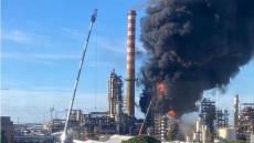 Νιγηρία: Τραγωδία με τουλάχιστον 80 νεκρούς ύστερα από έκρηξη σε παράνομο διυλιστήριο - Δείτε βίντεο