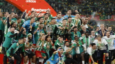 Μπέτις - Βαλένθια 5-4 πεν. (1-1 παρ.): Κυπελλούχος Ισπανίας μετά από 17 χρόνια, πριν το ιστορικό «αντίο» του Χοακίν - Δείτε βίντεο