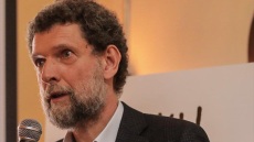 Η γαλλική Le Monde για την καταδίκη του Οσμάν Καβαλά: «Παρωδία δίκης στην Τούρκια»