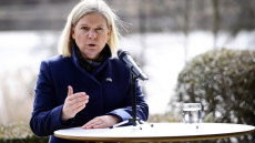 Δεν καταφέραμε να εντάξουμε τους μετανάστες, παραδέχεται η Σουηδή πρωθυπουργός