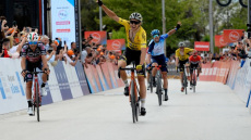  ΔΕΗ Ποδηλατικός Γύρος Ελλάδας: Συναρπαστικό φινάλε στο 3ο ετάπ με νικητή τον Βέλγο Λένερτ Τόιχελς