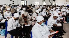 ΠΟΥ: Δύο νέες υποπαραλλαγές της Όμικρον πίσω από την έκρηξη κρουσμάτων στη Νότια Αφρική