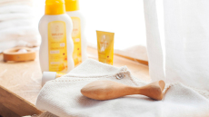 ΕΟΦ: Ανακαλούνται παρτίδες γνωστού baby oil