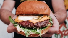 5 burger για να γιορτάσετε την Παγκόσμια Ημέρα τους! 