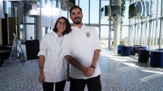 MasterChef 2022: Ο Παναγιώτης Κουμουνδούρος και η Καλλιόπη Μπεζαντέ διεκδικούν το μεγάλο έπαθλο