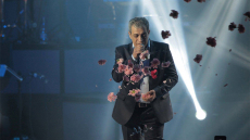 Θέμης Αδαμαντίδης: Ο πολύποδας, τα μπότοξ και ο έρωτας στη ζωή του