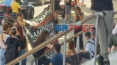 Επεισόδια ΑΠΘ: Συγκέντρωση αλληλεγγύης στους 2 συλληφθέντες έξω από τα δικαστήρια