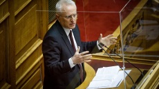 Επίθεση Ραγκούση σε Ανδρουλάκη: Στοχοποιούσε εμάς ενώ υποδεχόταν στο ΠΑΣΟΚ τον Χρυσόγονο