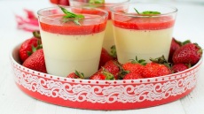 Τα γλυκά ψυγείου που αγαπάμε