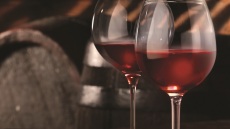 Ποιο είναι το ιδανικό ποτήρι για το σερβίρισμα κάθε κρασιού;