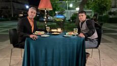 Night Out: Ο Θεοχάρης Ιωαννίδης υποδέχεται τον Διονύση Παπανδρέου