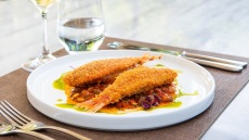 Vassilenas Parkside: Για θαλασσινά σε έναν πανέμορφο κήπο στο κέντρο της πόλης