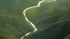 Γνωρίζατε ότι το πιο αγνό, φυσικό και βελούδινο νερό αναβλύζει στα Καρπάθια Όρη;
