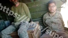 Βίντεο με τους δύο Αμερικανούς που αιχμαλωτίστηκαν στην Ουκρανία μετέδωσαν ρωσικά ΜΜΕ