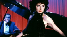 Ιζαμπέλα Ροσελίνι: Η σαγηνευτική σταρ έκλεισε τα 70 - Οι μεγάλοι της ρόλοι και οι άτυχοι έρωτες με τον Σκορσέζε και τον Λιντς