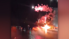 Ύδρα: Υπερθέαμα από τα φετινά Μιαούλια - Βίντεο