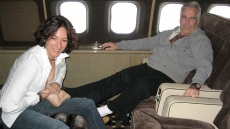 Το Κογκρέσο των ΗΠΑ θα καλέσει τη Γκισλέιν Μάξγουελ να καταθέσει - «Θα συναντηθώ μαζί της τις επόμενες μέρες», λέει ο δικηγόρος του Τραμπ