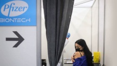 Κορωνοϊός – Pfizer / BionTech: Ξεκινούν τεστ εμβολίων επόμενης γενιάς